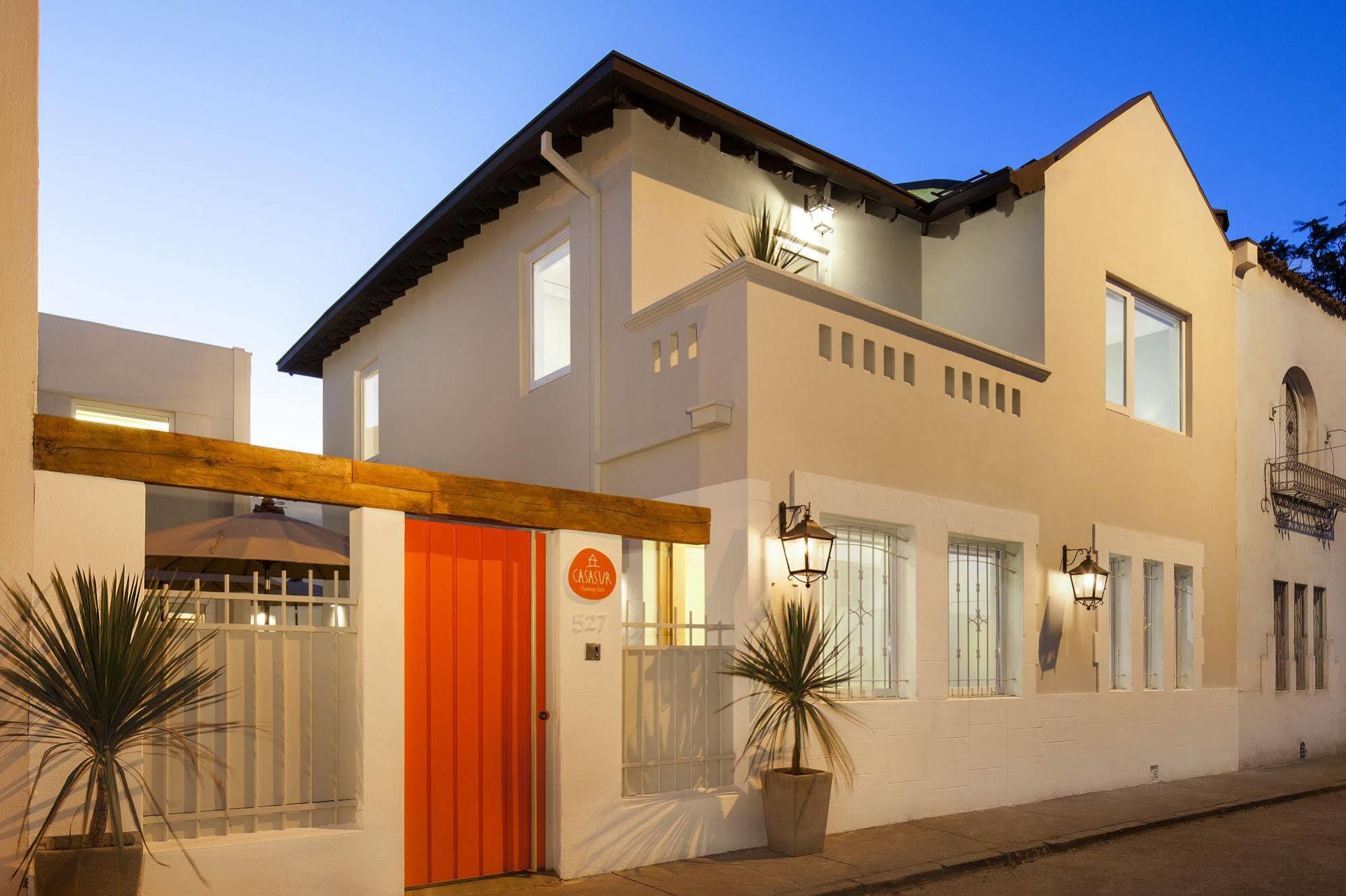 Casasur Charming Hotel Сантяго Екстериор снимка